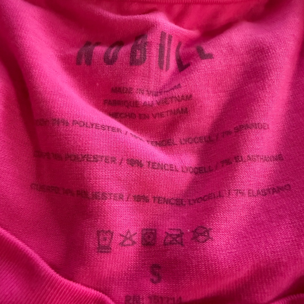 NOBULL Pink Muscle Tee - Picture 2 of 3